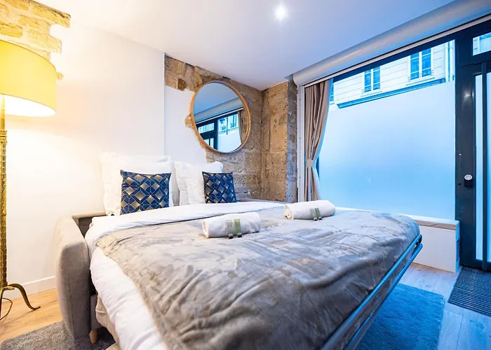 Beautiful Apartment In Saint Germain